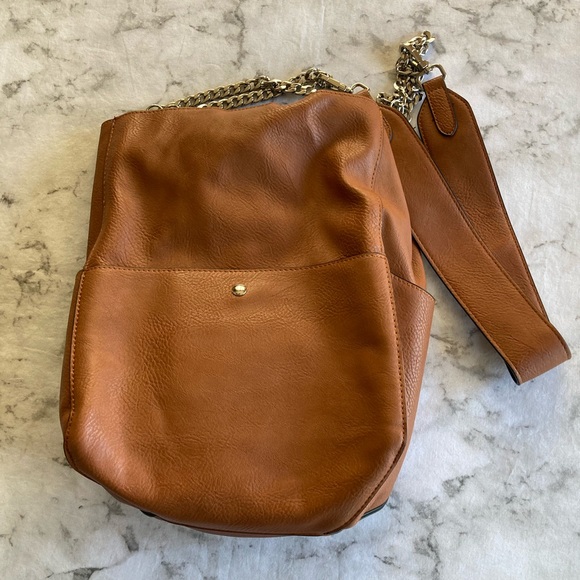 ❗️sold in garage sale❗️ Carmel cognac leather tote - Picture 7 of 15